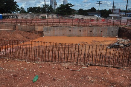 Trincheira do Verdo: obra est paralisada h mais de duas semanas