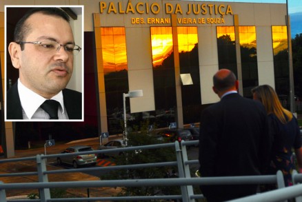 Decis�o � do juiz Alex Nunes de Figueiredo (detalhe), da Vara de A��o Popular de Cuiab�