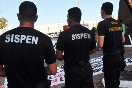 Servidores do Sispen podem voltar a cruzar os braos no Estado