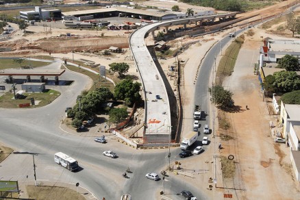 Complexo Virio do Tijucal: obra do viaduto j est na reta final