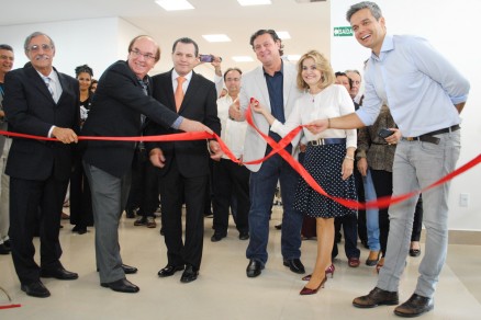 Entrega da nova ala do Hospital de Cncer, realizada nesta segunda-feira (12)