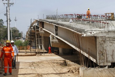 Viaduto da UFMT: obra  uma das mais adiantadas do pacote VLT