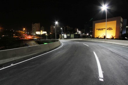Viaduto da Sefaz: obra tem iluminao instalada