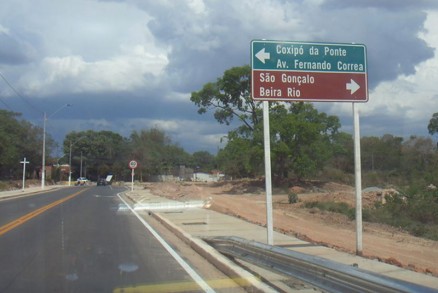 Caminhada ocorreu s margens do Rio Coxip
