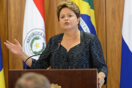 Estratgia  evitar que aes cresam e atinjam pice na Copa