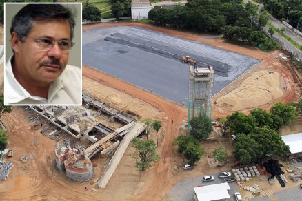 Garcia (no detalhe) cobra atrasados; construo do COT da UFMT est atrasada