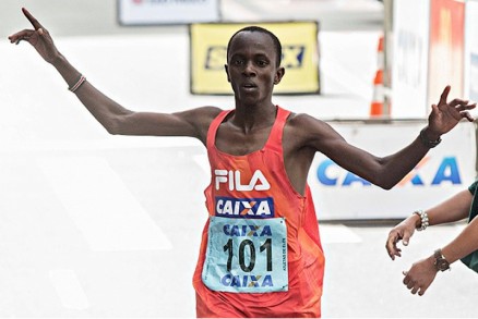 Entre os atletas masculinos esto Noah Kipsang Kemei (Qunia) e Elya Daudi Sidame (Tanznia)