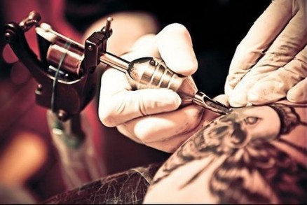 Uso de tintas para tatuagens ficaram mais restritas no Brasil