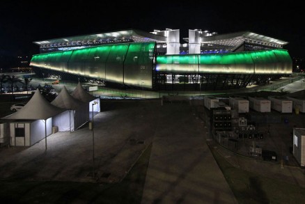 Fifa assumiu a chave dos 12 est�dios, mas n�o a conta para manuten��o