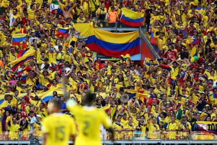 Torcida colombiana durante um dos jogos de sua seleo, na primeira fase do Mundial