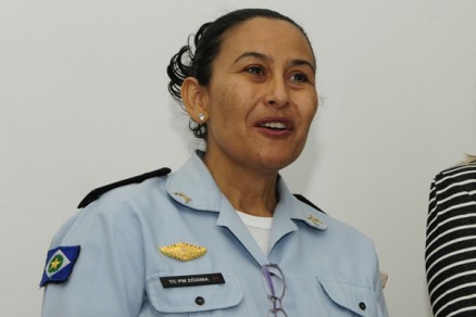 A coronel Z�zima Dias disputar� uma vaga de deputada estadual