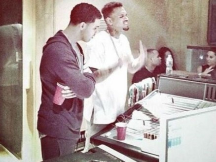 Cantores Chris Brown e Drake 