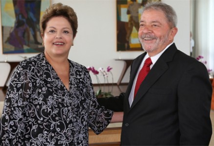 O ex-presidente Luiz Incio Lula da Silva (PT) e a presidente Dilma Rousseff (PT). 