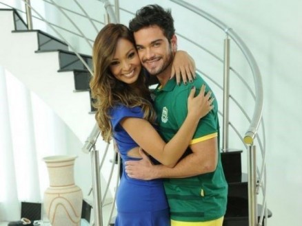 Carol Nakamura e Sidney Sampaio