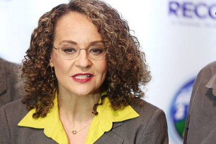 A candidata a prefeita de Porto Alegre, Luciana Genro (PSOL)