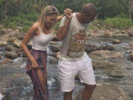 Emerson Sheik e Andressa Quintanilha