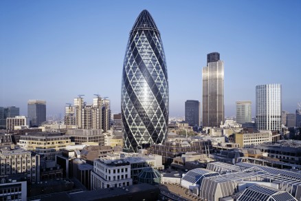 Torre Gherkin, de Londres, comprada pelo Banco Safra
