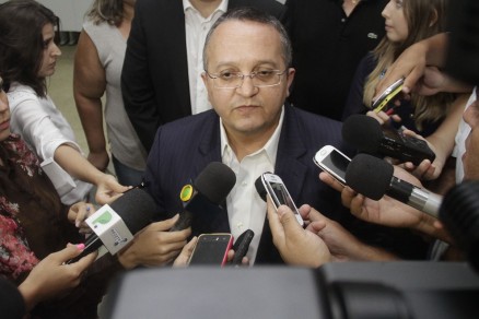 O governador Pedro Taques (PDT)
