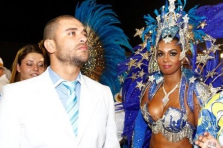Diogo Nogueira ao lado da mulher, no Carnaval: Milena Nogueira s pensa em ser famosa