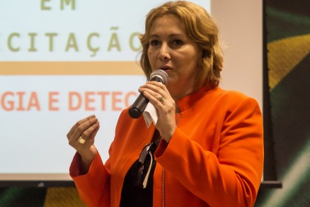 A secretria Adriana Vandoni, que pediu abertua de inqurito a Defaz
