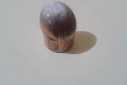 Bala perdida acertou apartamento no 13 andar, em Cuiab