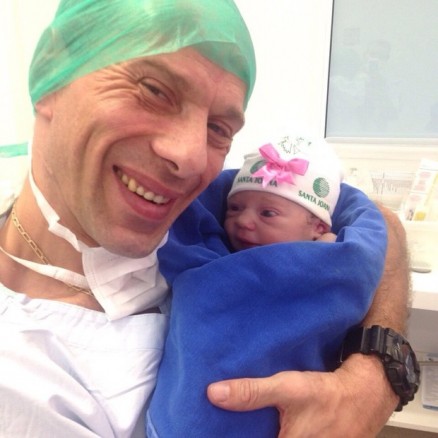 Rafael Ilha com a filha 