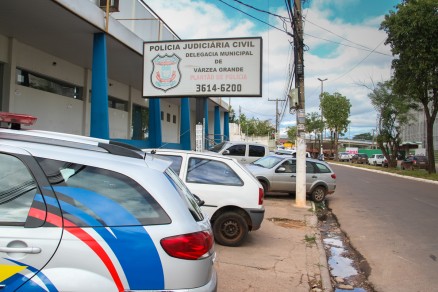 Os suspeitos foram encaminhados para a Central de Flagrantes em Vrzea Grande