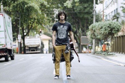Gabriel Leone fala sobre seu segundo papel na TV, na pele do sedutor Guilherme em 