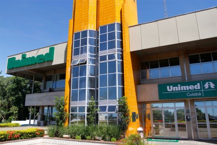 Fachada da Unimed em Cuiab 