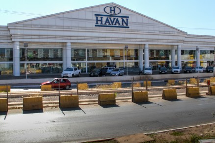 Fachada da loja Havan na Avenida da Feb, em Vrzea Grande