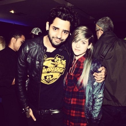 A Skatista Karen Jonz e o vocalista da banda Fresno, Lucas Silveira