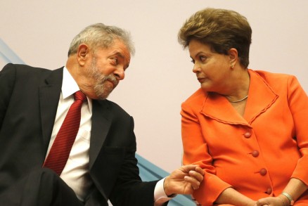 Relatrio aponta atuao para 'embaraar' investigaes da Lava Jato. Lula, Dilma e Mercadante
