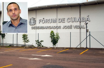 O juiz Flvio Miraglia, da 1 Vara Cvel de Cuiab, aceitou pedido da Defanti Grfica
