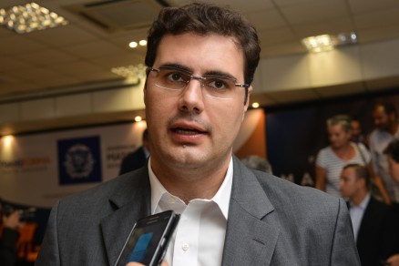 O secretrio da Sefaz, Seneri Paludo, que evidenciou situao financeira do Estado e pediu prazo para pagamento