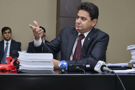 O ex-secret�rio Eder Moraes, que disse ter escrito bilhete a pedido de Marchetti