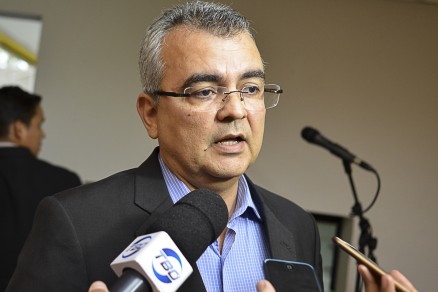 O secretrio-chefe da Casa Civil, Paulo Taques: Concordo que os nimos esto muito acirrados. Isso no  bom para ningum