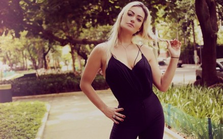 Laura Keller posou em S�o Paulo para o EGO