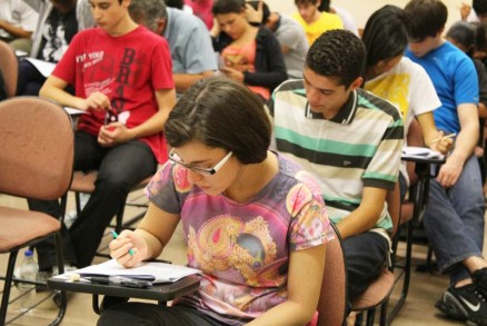 Em dezembro, cerca de 6 milhes de estudantes fizeram as provas do Exame Nacional do Ensino Mdio em todo pas