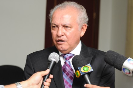 O desembargador Luiz Ferreira da Silva, que assina a deciso 