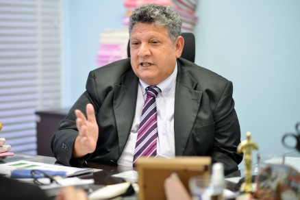 O desembargador Dirceu dos Santos, relator do processo