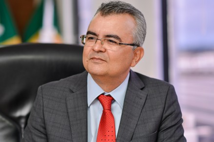 O secretrio-chefe da Casa Civil, Paulo Taques, que agradeceu aos deputados da base