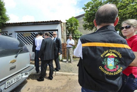Integrantes da CPI fiscalizam imveis em Vrzea Grande: suspeitas de sonegao de impostos