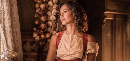   A atriz Camila Pitanga entra na novela Velho Chico para interpretar Tereza adulta