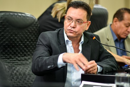 Lei estadual  de autoria do deputado Eduardo Botelho