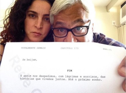 Rosane Svartman e Paulo Halm, os autores da novela 'Totalmente Demais'