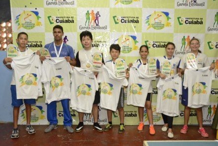 No final das partidas todos foram premiados com medalhas e uma camiseta personalizada para treino