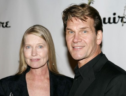 O ator Patrick Swayze e a atriz Liza Niemi, em foto de 2004