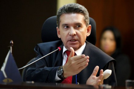 O conselheiro do TCE, Srgio Ricardo, que foi afastado das funes