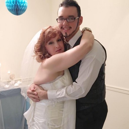 Almeda e Gary no dia do casamento