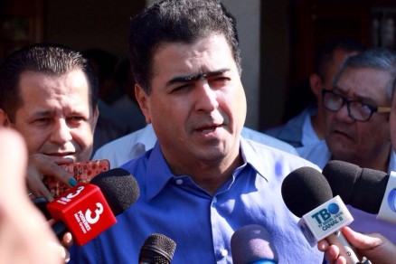 O deputado Emanuel Pinheiro foi lanado como pr-candidato a Prefeitura de Cuiab nesta quarta-feira (27)